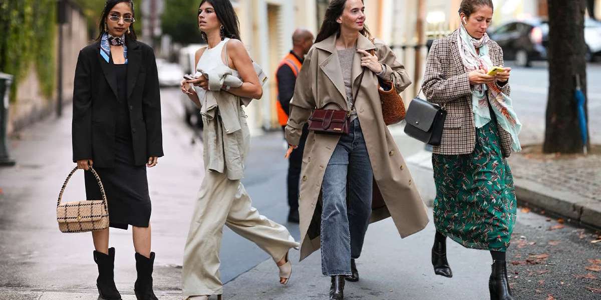 share that not only Dior are people turning to secondhand first
